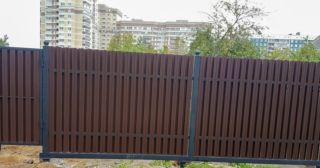 Купить распашные ворота из штакетника Тулун, цена от 2758 руб.